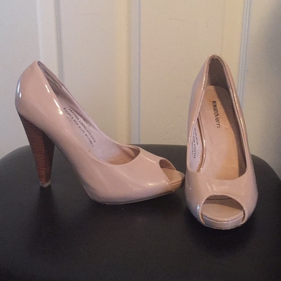 Shoes - Picture 1 of 1